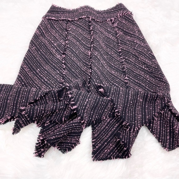 VINTAGE Vanity Fair Tweed Skirt Suit Pink And Black - Picture 15 of 16